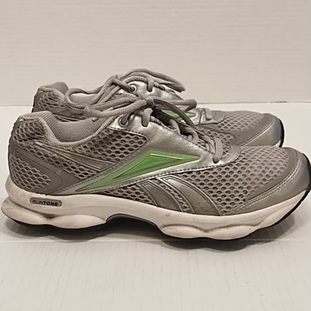 Reebok RunTone Women Athletic Sneakers Gray Green 1-J19623 Size 6